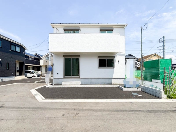 綾瀬市深谷南４丁目　新築一戸建て