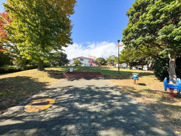横須賀市湘南鷹取１丁目　新築一戸建て(湘南鷹取６公園)