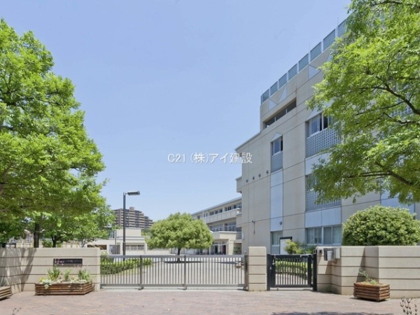 グラディスセンター南コート(横浜市立茅ケ崎東小学校)