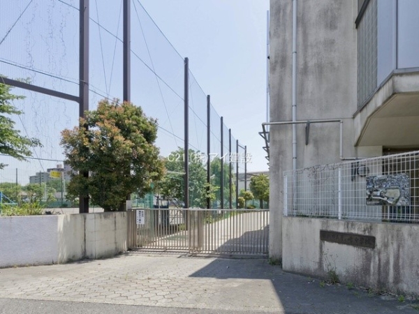 グラディスセンター南コート(横浜市立茅ケ崎中学校)