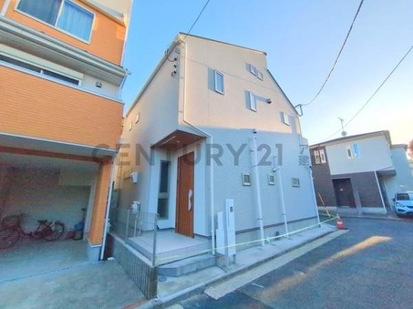 横浜市南区六ツ川２丁目　新築一戸建て
