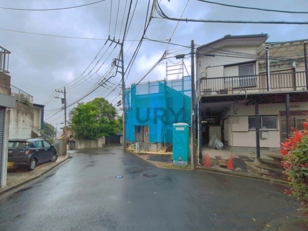 横浜市保土ケ谷区峰岡町１丁目　新築一戸建て
