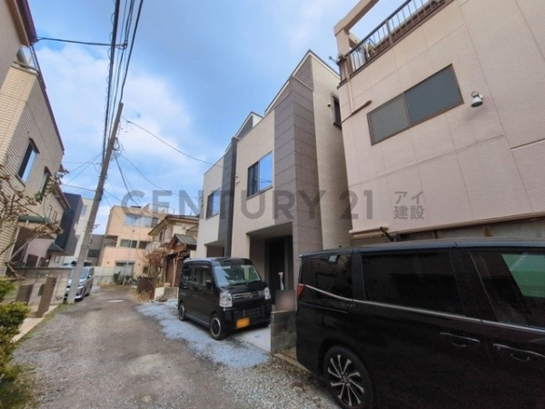 川崎市幸区戸手１丁目　新築一戸建て