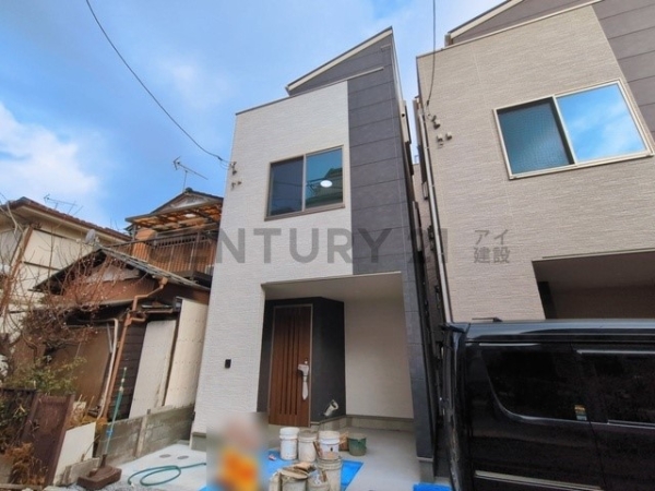 川崎市幸区戸手１丁目　新築一戸建て