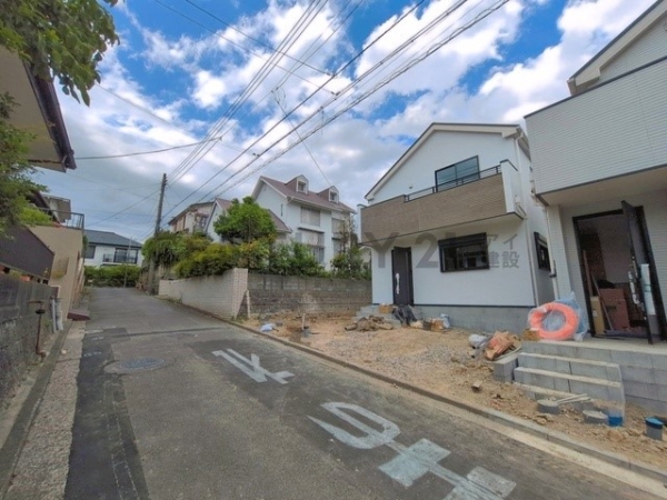 横浜市栄区亀井町　新築一戸建て