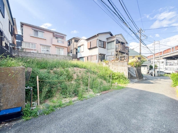 横浜市南区六ツ川２丁目　新築一戸建て