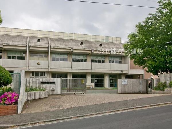 横浜市緑区北八朔町　新築一戸建て(横浜市立緑が丘中学校)