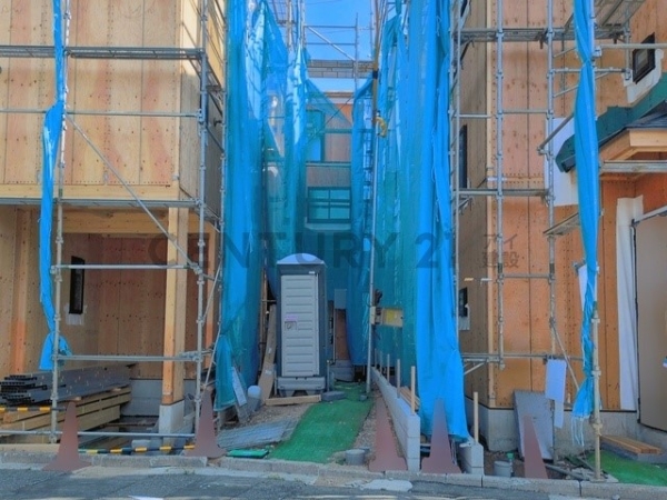 横浜市南区睦町２丁目　新築一戸建て