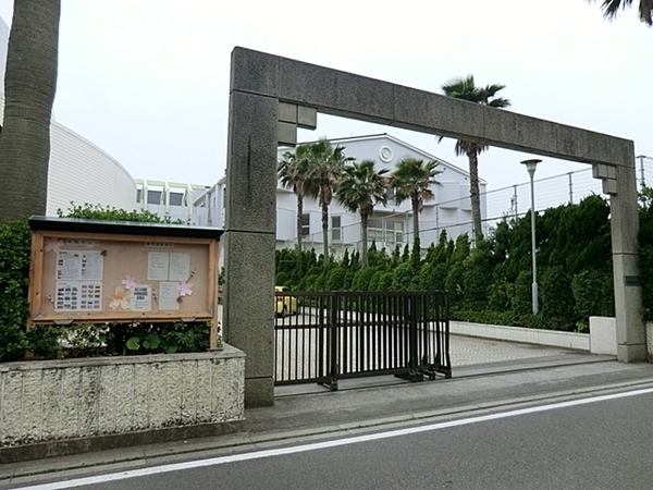 藤沢市辻堂元町５丁目　新築一戸建て(藤沢市立湘洋中学校)