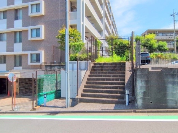ランドシティ南万騎が原弐番館