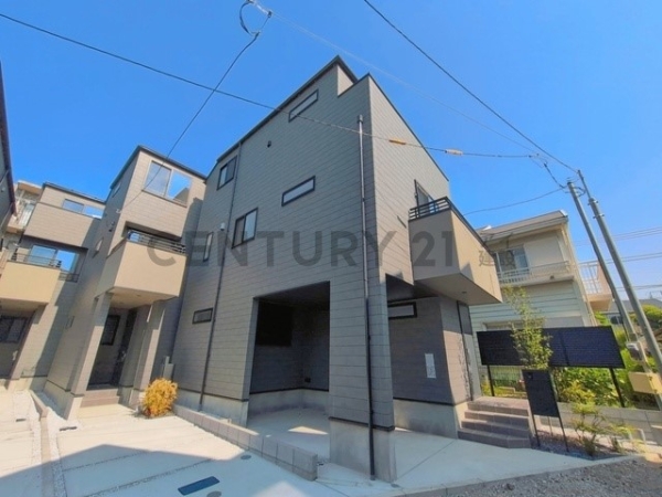 横浜市中区本牧大里町 新築一戸建て