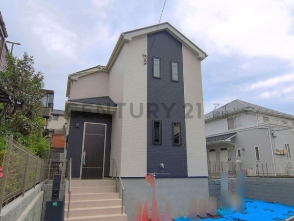 横浜市旭区市沢町　新築一戸建て