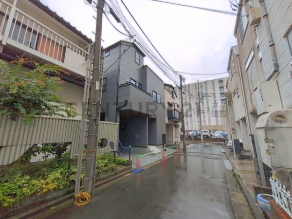 横浜市金沢区六浦東１丁目　新築一戸建て