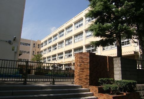 横浜市鶴見区駒岡３丁目　新築一戸建て(横浜市立駒岡小学校)