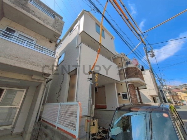 横浜市鶴見区上の宮１丁目　新築一戸建て