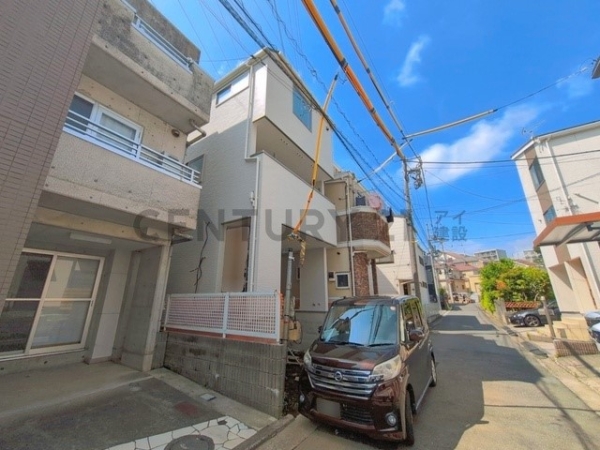 横浜市鶴見区上の宮１丁目　新築一戸建て