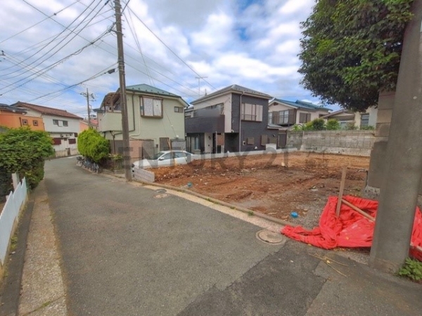 横浜市戸塚区平戸３丁目　新築一戸建て