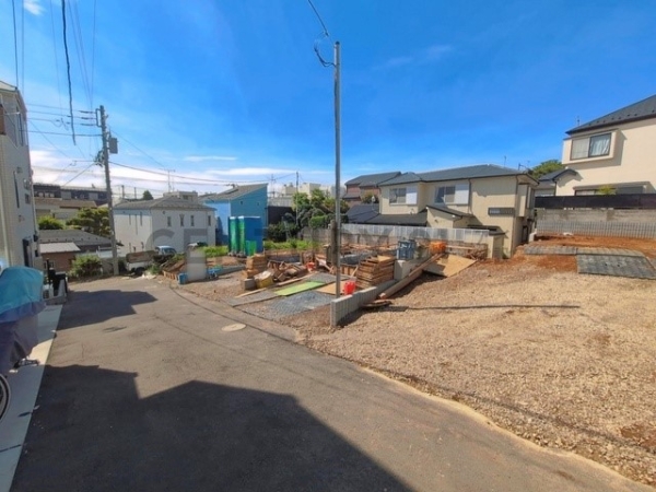 横浜市鶴見区岸谷２丁目　新築一戸建て