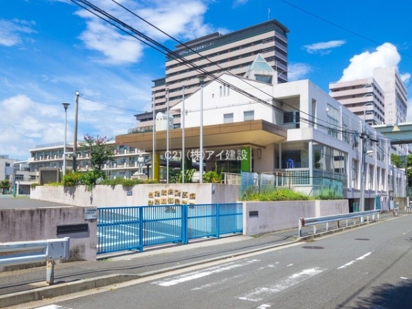 横浜市南区中村町３丁目の中古一戸建て(横浜市立中村小学校)