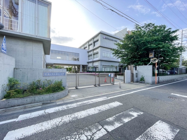 藤沢市藤沢５丁目　新築一戸建て(藤沢市立本町小学校)