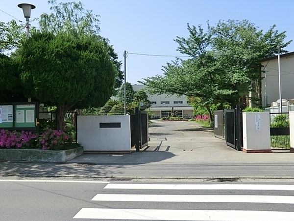 鎌倉市台４丁目　新築一戸建て(鎌倉市立大船中学校)