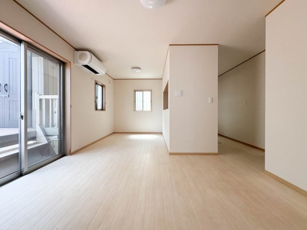 横浜市磯子区栗木３丁目の中古一戸建て