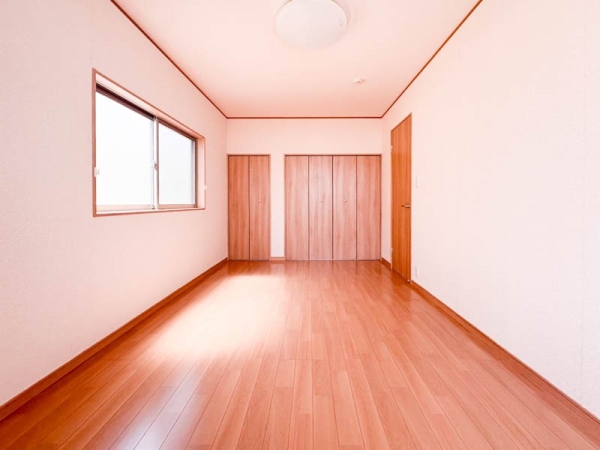 横浜市磯子区栗木３丁目の中古一戸建て