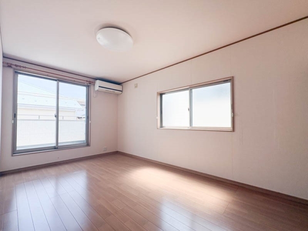 横浜市磯子区栗木３丁目の中古一戸建て