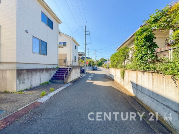 横浜市磯子区栗木３丁目の中古一戸建て