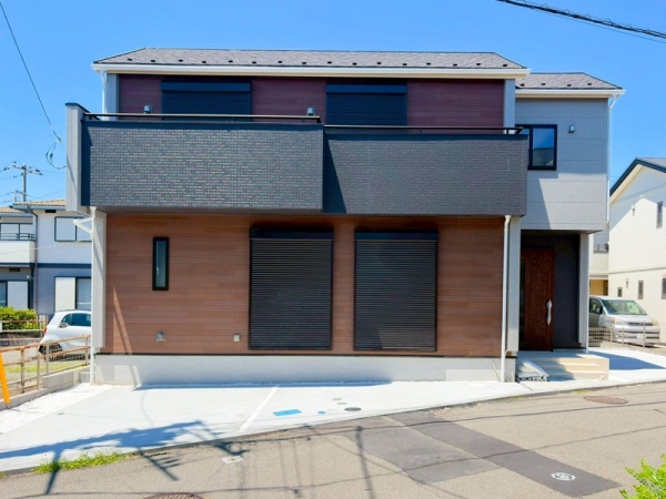 茅ヶ崎市東海岸南６丁目　新築一戸建て