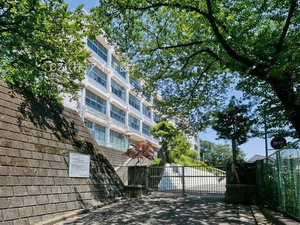 横浜市保土ケ谷区川島町　新築一戸建て(横浜市立川島小学校)