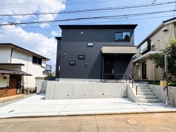 横浜市泉区新橋町　新築一戸建て