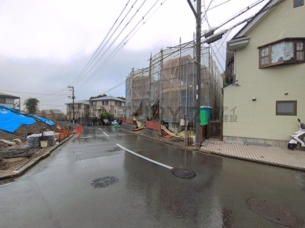 横浜市金沢区六浦３丁目　新築一戸建て