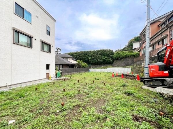横浜市西区元久保町　新築一戸建て