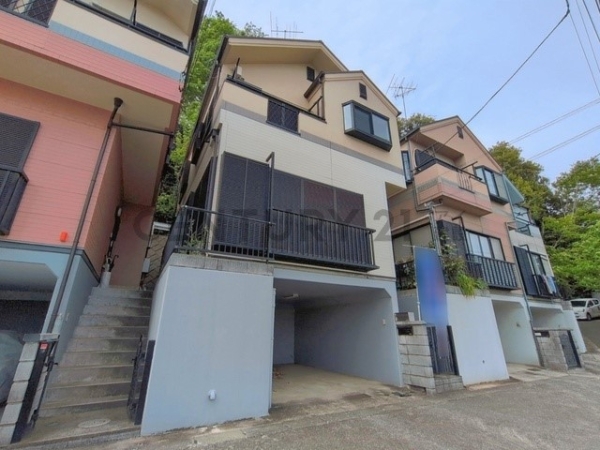 横浜市緑区長津田１丁目　中古一戸建て