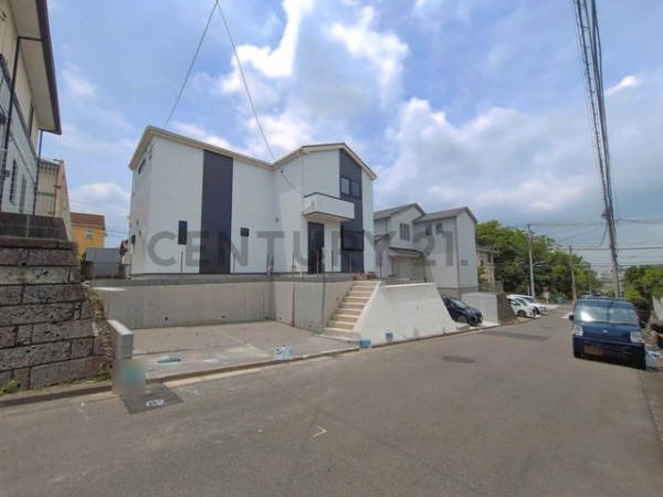 横浜市栄区桂台東　新築一戸建て