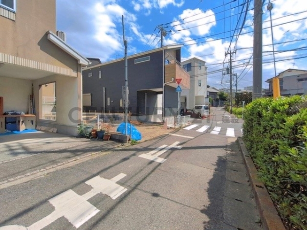 川崎市宮前区初山２丁目　新築一戸建て