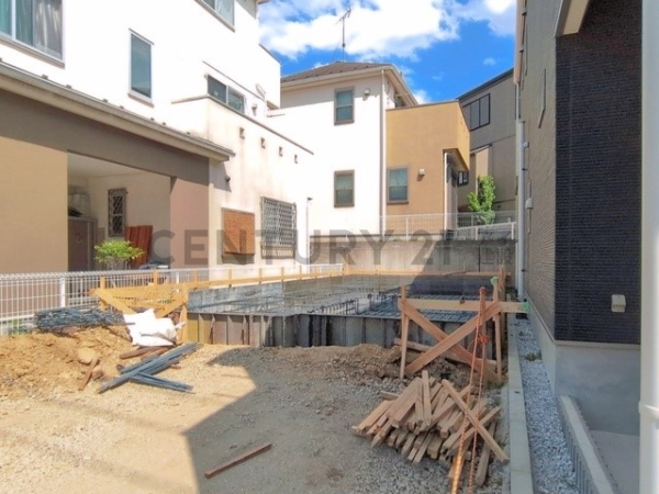 川崎市宮前区初山２丁目　新築一戸建て