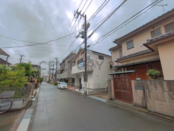 川崎市川崎区鋼管通３丁目　新築一戸建て