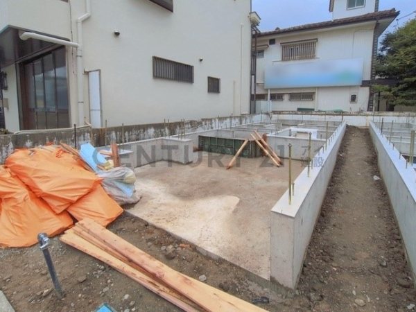 川崎市幸区塚越２丁目　新築一戸建て