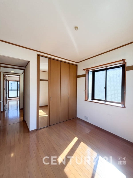 藤沢市鵠沼海岸４丁目の中古一戸建て