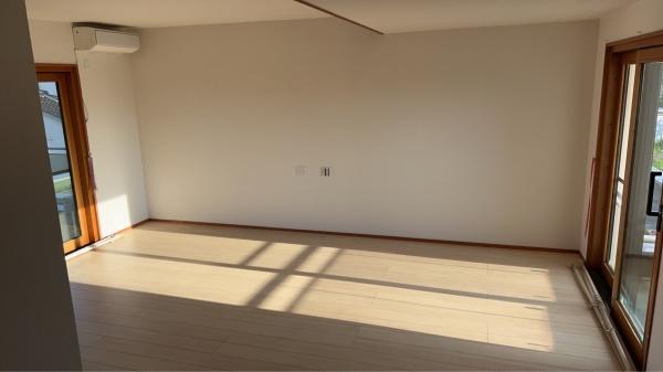 高岡市井口本江の中古一戸建て