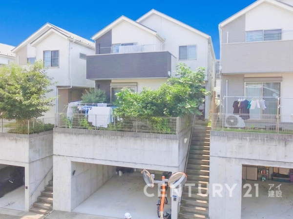 横浜市港南区芹が谷２丁目　中古一戸建て