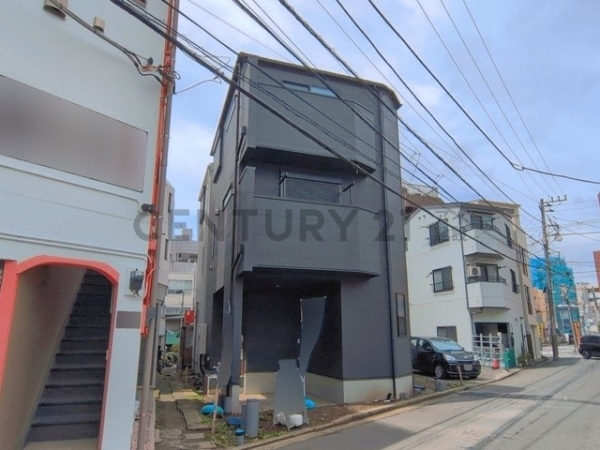 横浜市西区中央２丁目　新築一戸建て