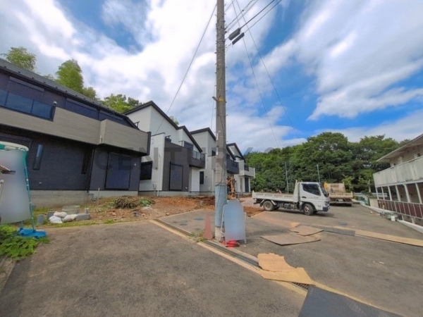 横浜市緑区長津田町　新築一戸建て