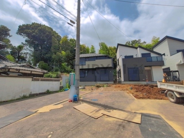 横浜市緑区長津田町　新築一戸建て