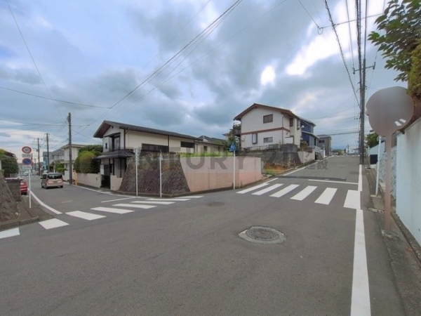 横浜市保土ケ谷区法泉２丁目　新築一戸建て