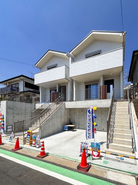 横浜市神奈川区西寺尾１丁目　新築一戸建て