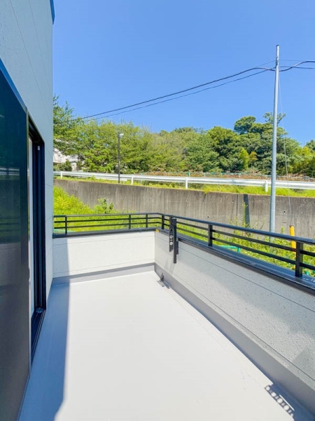 横浜市青葉区市ケ尾町　新築一戸建て