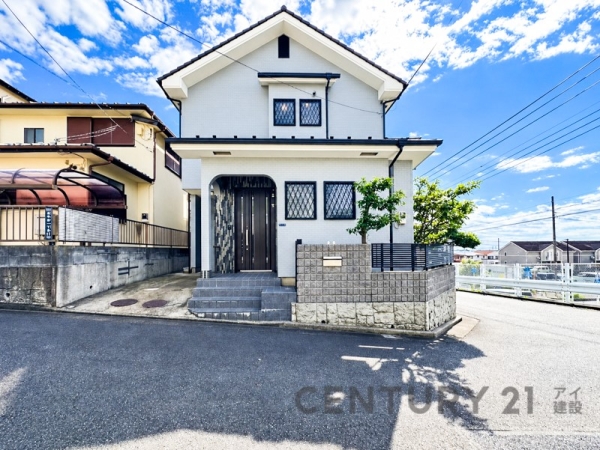 藤沢市並木台１丁目　中古一戸建て